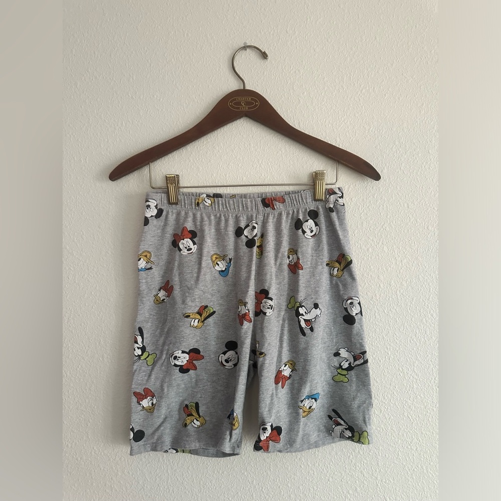 PACSUN MICKEY AND FRIENDS BIKER SHORTS